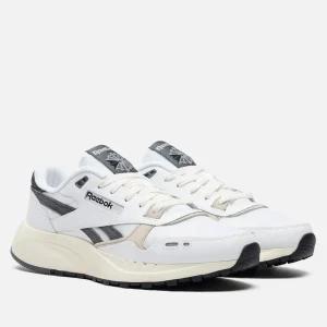 Кроссовки Classic Leather 2400