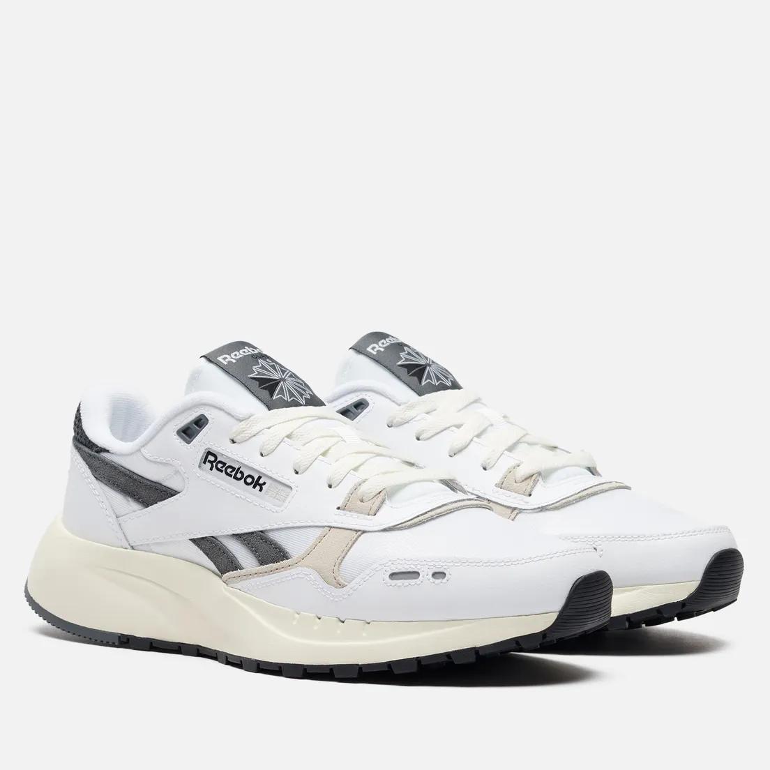 Кроссовки Classic Leather 2400