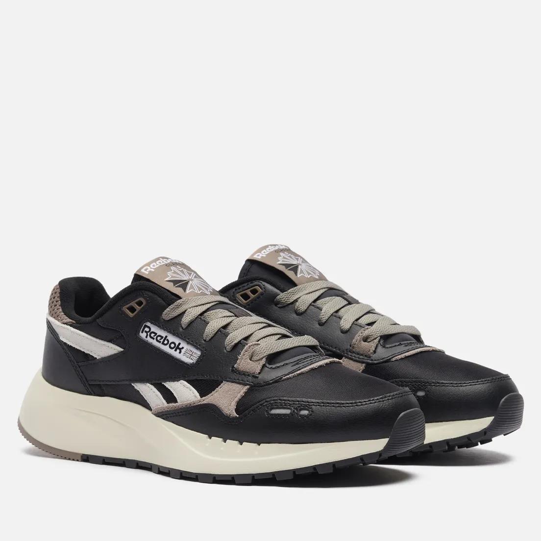 Кроссовки Classic Leather 2400