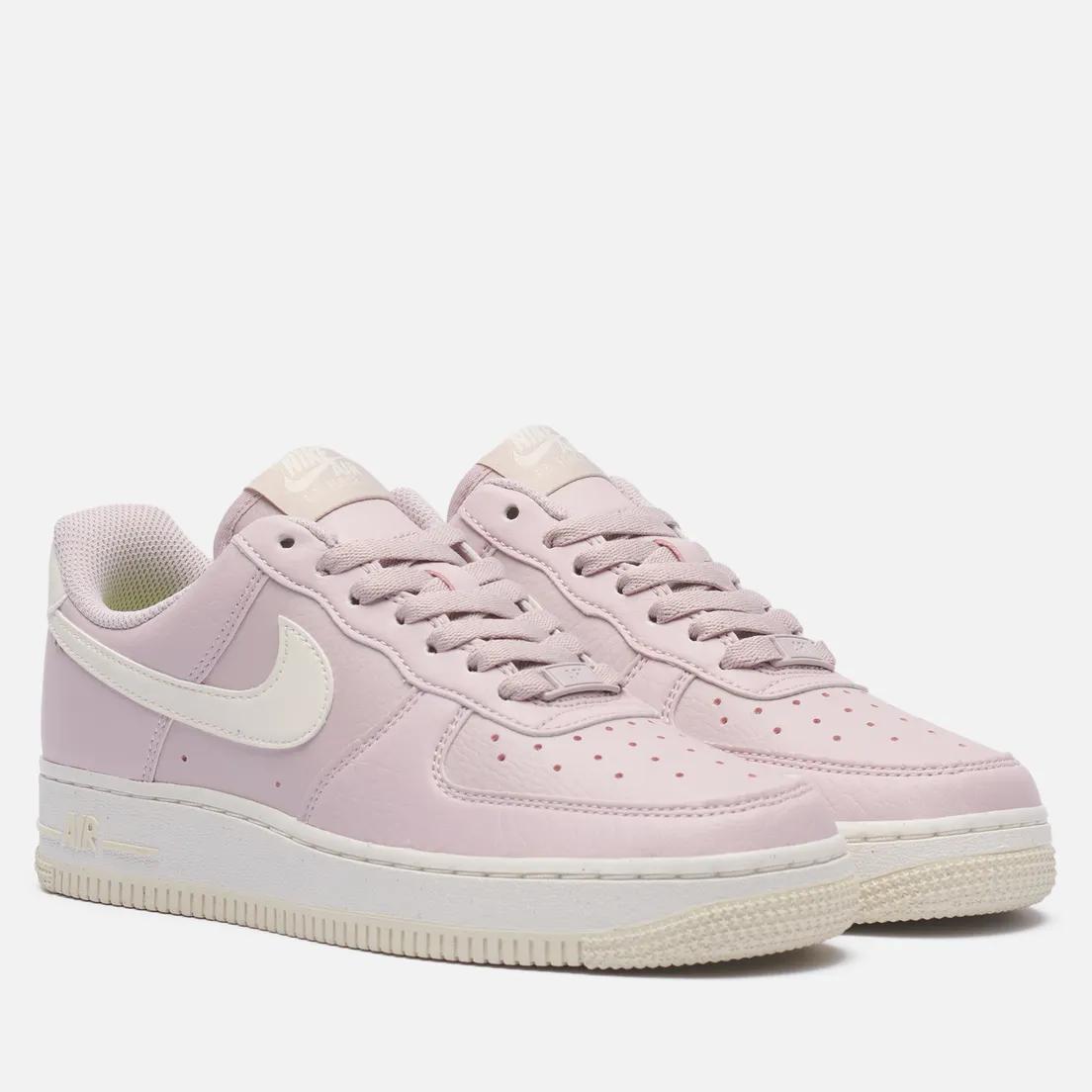 Женские кроссовки Wmns Air Force 1 '07 Next Nature