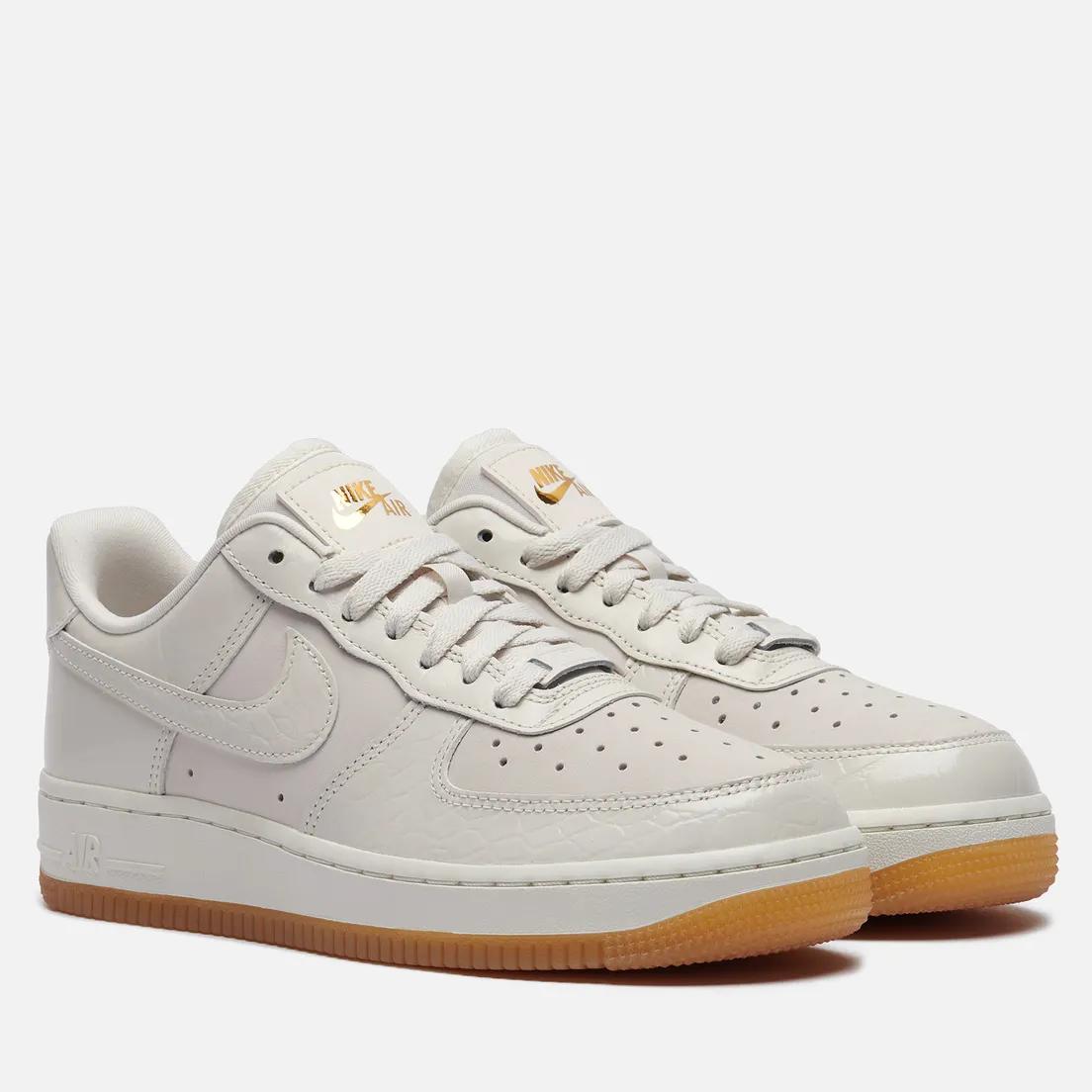 Женские кроссовки Wmns Air Force 1 '07 LX