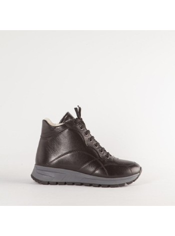 Черные кожаные кроссовки Calipso A-2-5971